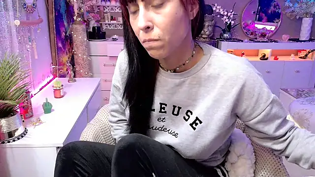 misscectito13 online show from February 2026 05:57:02 PM