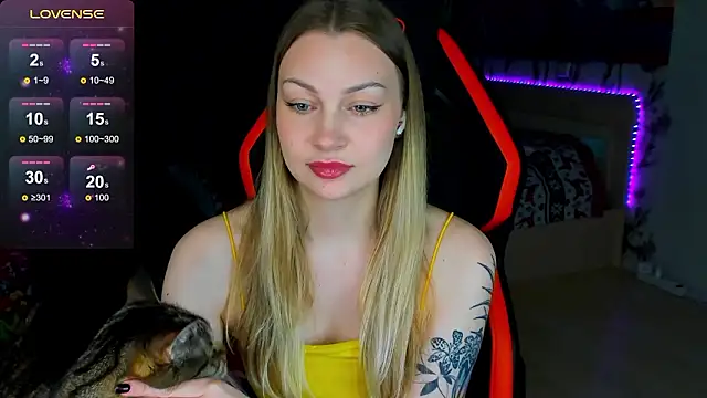 BiMolly online show from March 2026 01:00:02 AM