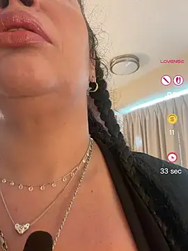 Snapshot of PichyPrettyPussy chatting on May 2026 01:16:02 PM PichyPrettyPussy online show from May 2026 01:16:02 PM
