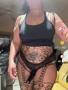 Snapshot of PichyPrettyPussy chatting on June 2026 02:41:02 PM PichyPrettyPussy online show from June 2026 02:41:02 PM