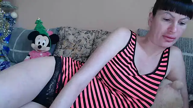 HotDreamm online show from January 2026 01:16:02 PM