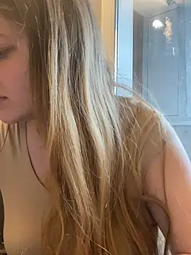 -MimmiLissa- online show from April 2026 01:23:02 PM