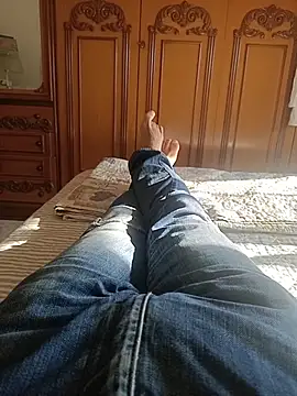 Bobby967 online show from November 2025 09:31:02 AM