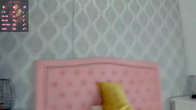 Snapshot of Princsgirl_ chatting on July 2026 07:20:02 PM Princsgirl online show from July 2026 07:20:02 PM