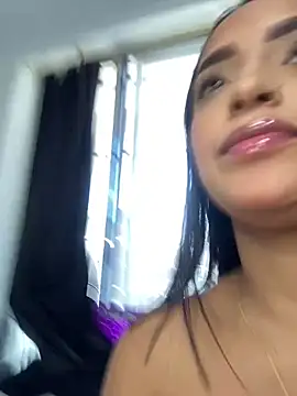 Snapshot of Shantal_Lovee chatting on January 2025 05:37:01 PM Shantal Lovee online show from January 2025 05:37:01 PM