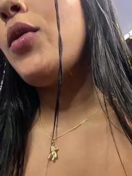 Snapshot of Shantal_Lovee chatting on February 2025 07:15:02 PM Shantal Lovee online show from February 2025 07:15:02 PM