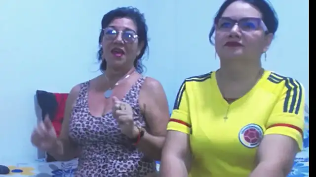 Snapshot of sexycristina_2 chatting on June 2026 03:10:02 PM sexycristina 2 online show from June 2026 03:10:02 PM