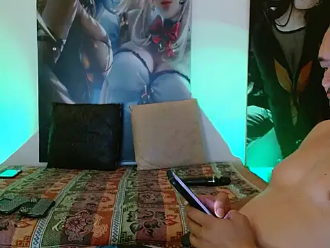 Bootycallhot online show from January 2026 04:01:01 PM