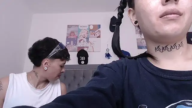 dulce maria x online show from February 2025 07:02:01 PM