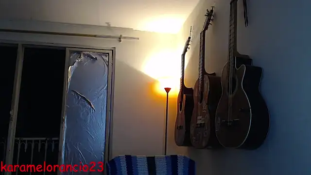 Smoke trip Alicia online show from September 2025 04:24:01 AM