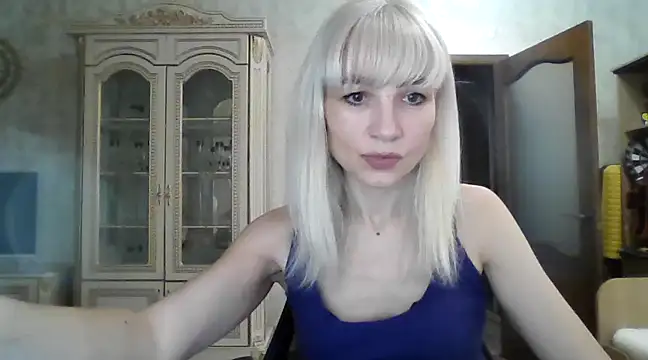 Snapshot of BarbaraKim chatting on December 2024 02:27:01 PM BarbaraKim online show from December 2024 02:27:01 PM