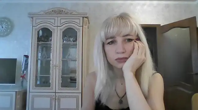 Snapshot of BarbaraKim chatting on February 2025 09:00:02 AM BarbaraKim online show from February 2025 09:00:02 AM