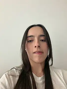 swrennn19 online show from May 2026 10:28:02 PM