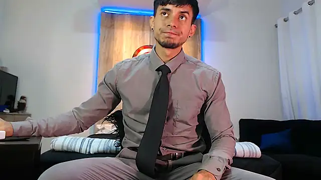Snapshot of Andrew_4_ chatting on February 2025 02:04:02 AM Andrew 4  online show from February 2025 02:04:02 AM