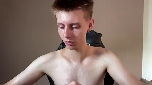 Snapshot of vladdymeow chatting on January 2025 03:14:02 PM vladdymeow online show from January 2025 03:14:02 PM