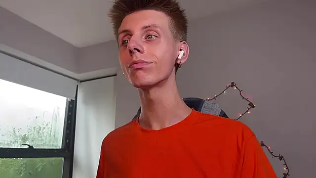 Snapshot of vladdymeow chatting on February 2025 09:29:01 PM vladdymeow online show from February 2025 09:29:01 PM