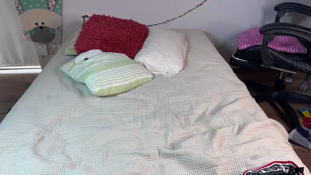 Snapshot of vladdymeow chatting on February 2025 08:05:01 PM vladdymeow online show from February 2025 08:05:01 PM