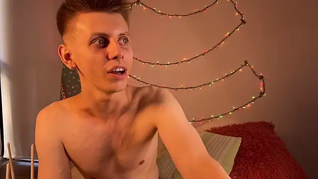 Snapshot of vladdymeow chatting on February 2025 08:52:02 PM vladdymeow online show from February 2025 08:52:02 PM