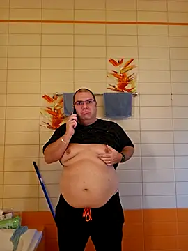 Andrew1900529 online show from September 2025 07:13:02 AM