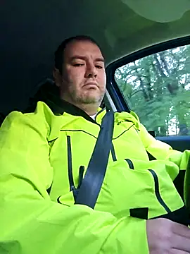 Andrew1900529 online show from October 2025 05:14:01 AM