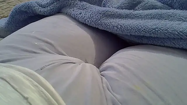 perescam online show from October 2025 06:23:01 PM