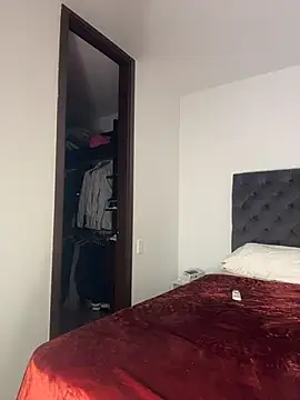 kamivolkano online show from November 2025 01:15:01 AM