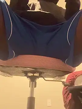 Snapshot of blue5455 chatting on January 2025 01:22:01 PM blue5455 online show from January 2025 01:22:01 PM