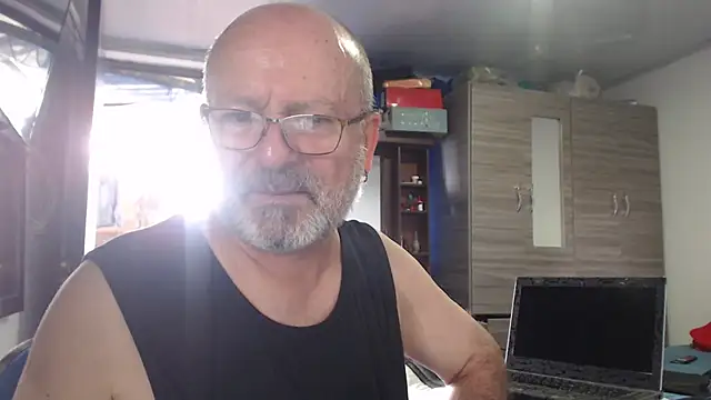 ferdinad20 online show from July 2026 03:28:01 PM
