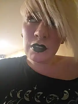 PinkTheHawk online show from June 2026 09:43:01 AM