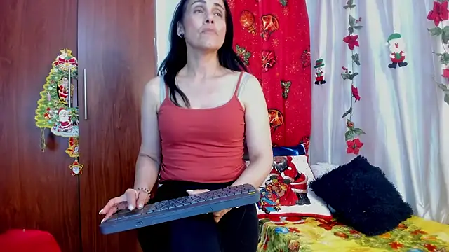 Snapshot of girasol_walton chatting on January 2026 08:34:02 PM girasol walton online show from January 2026 08:34:02 PM