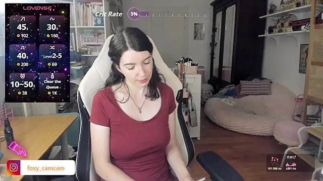 Snapshot of Foxy_c chatting on July 2026 08:35:01 PM Foxy c online show from July 2026 08:35:01 PM