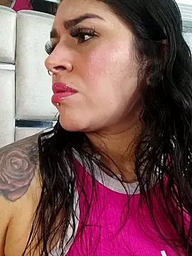 chelaqueen  online show from December 2025 12:09:02 AM