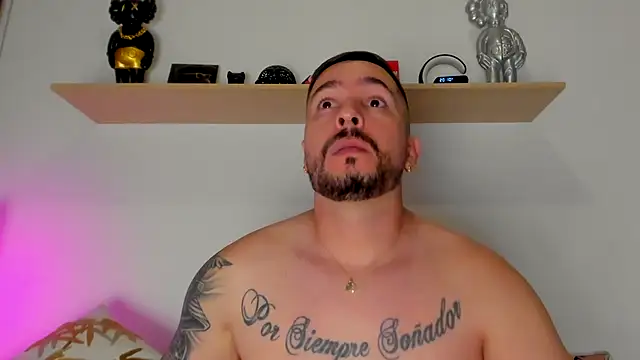 camilo restrepo21 online show from September 2025 01:05:02 AM