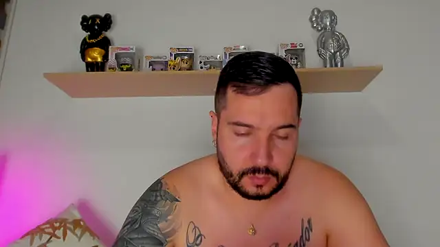 camilo restrepo21 online show from October 2025 11:38:02 PM