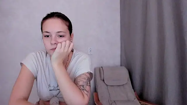 why again me online show from January 2025 05:49:02 PM