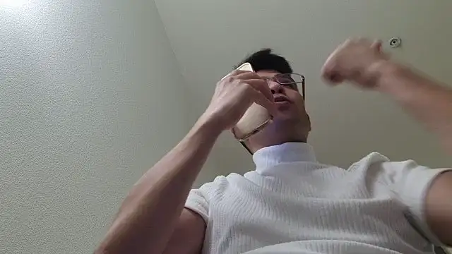 SebastianReiss online show from June 2026 04:48:01 AM