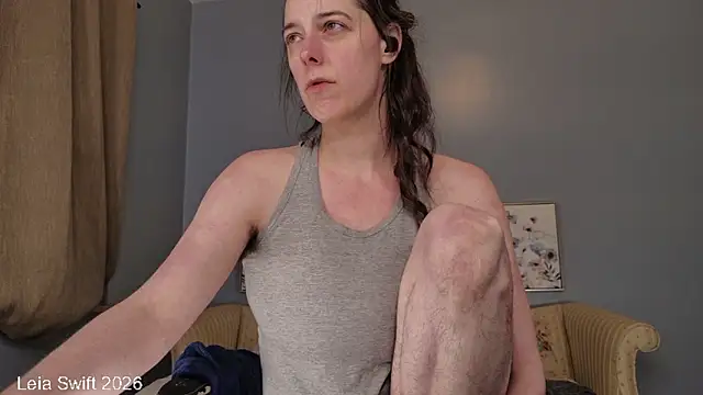 LeiaSwift online show from February 2026 10:25:01 PM