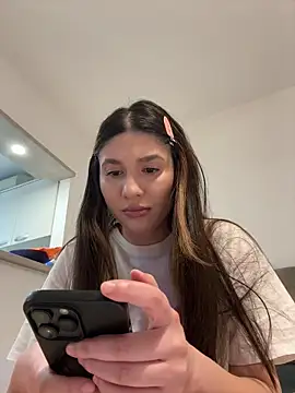 Snapshot of IrisBlues chatting on November 2025 05:24:02 PM IrisBlues online show from November 2025 05:24:02 PM