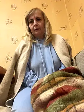 Irina2909xh online show from October 2025 12:24:02 AM