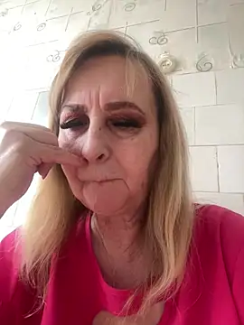 Irina2909xh online show from February 2026 11:17:01 AM