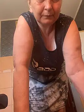 Irina2909xh online show from July 2026 11:45:02 AM