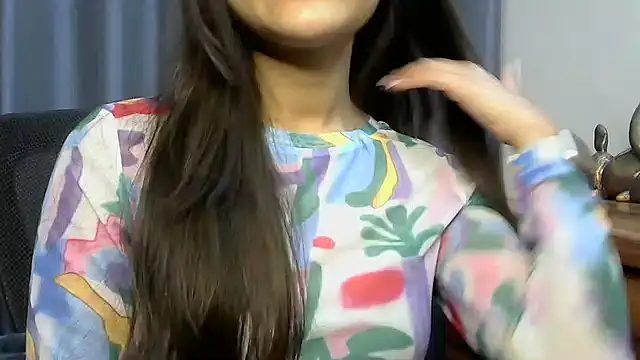 selen 5 online show from February 2025 06:56:02 PM