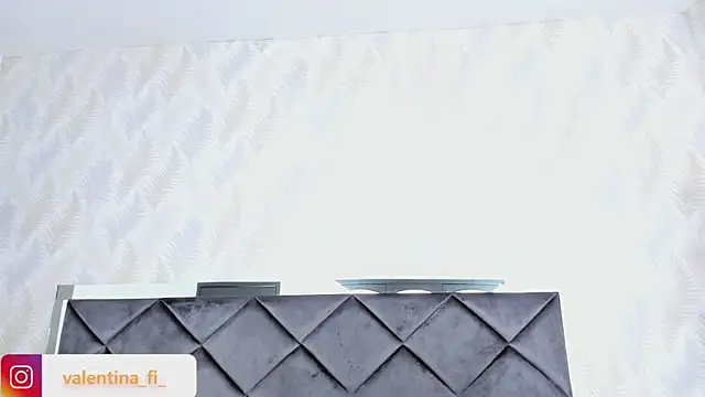 valentina fi online show from March 2025 06:22:01 PM