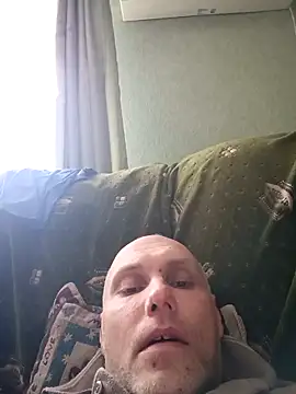 Snapshot of Sam_Colt chatting on April 2026 12:19:02 PM Sam Colt online show from April 2026 12:19:02 PM