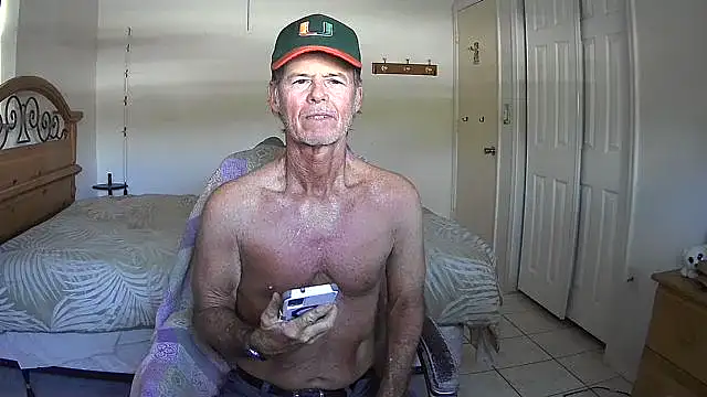 Snapshot of nakeedcowboi65 chatting on February 2026 07:42:02 PM nakeedcowboi65 online show from February 2026 07:42:02 PM