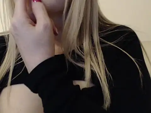 Snapshot of Tathiana chatting on March 2026 12:48:02 AM Tathiana online show from March 2026 12:48:02 AM