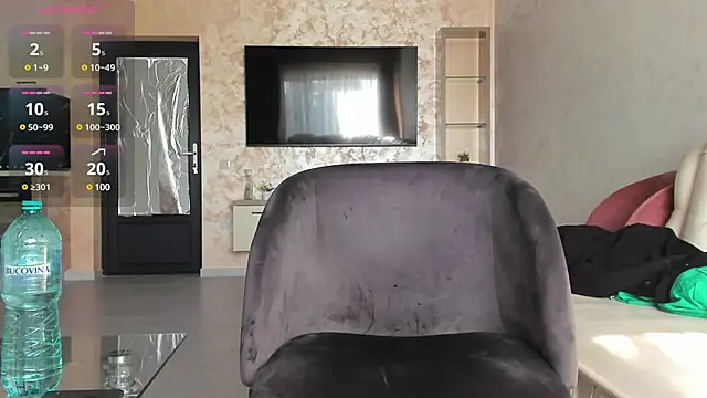 Snapshot of AmiraRosse chatting on March 2025 07:33:02 AM AmiraRosse online show from March 2025 07:33:02 AM