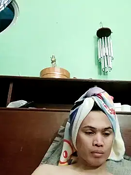 QueenSoreal online show from April 2026 03:20:02 PM