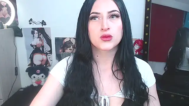 Evelyn Sheeran online show from December 2025 03:00:02 AM