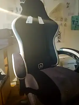 verylargecock online show from February 2026 05:36:02 AM